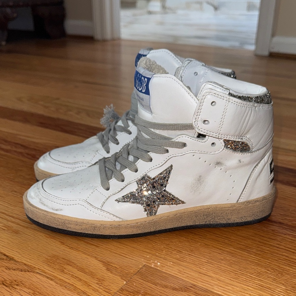Golden Goose White Sneakers with Silver Star - Picture 3 of 10